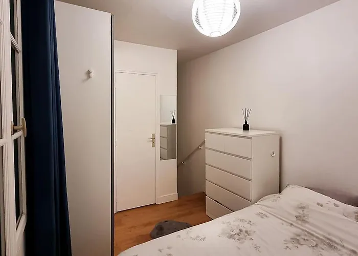 Duplex Apartment Paris